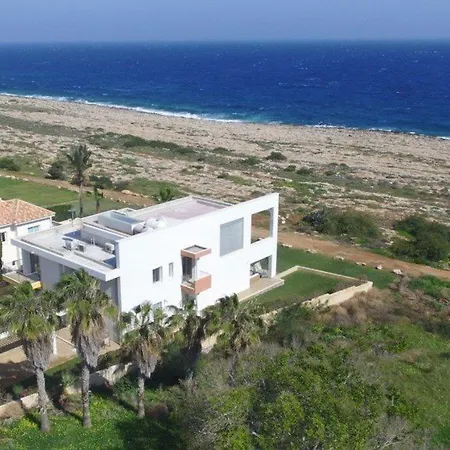 “imagine Renting This Luxury Villa” 50